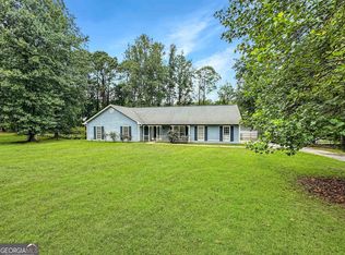 60 London Ln, Sharpsburg, GA 30277
