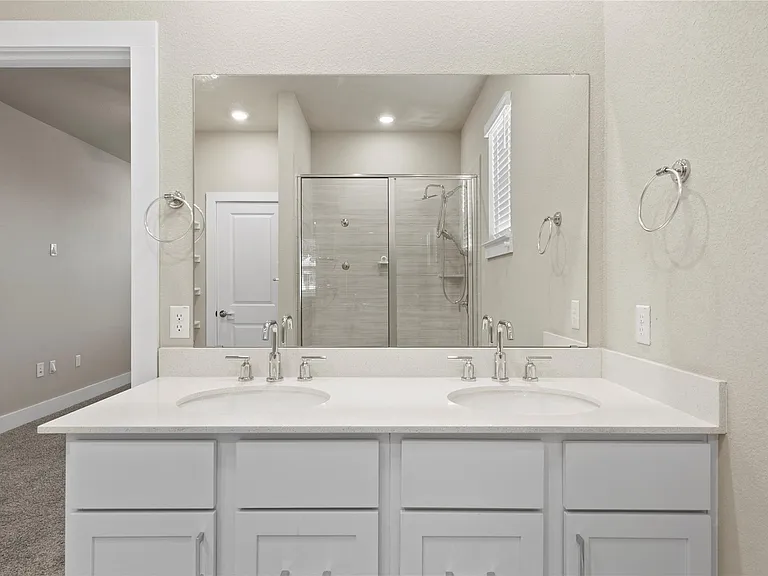 15701 Oglethorpe Dr #100 — Photo 20