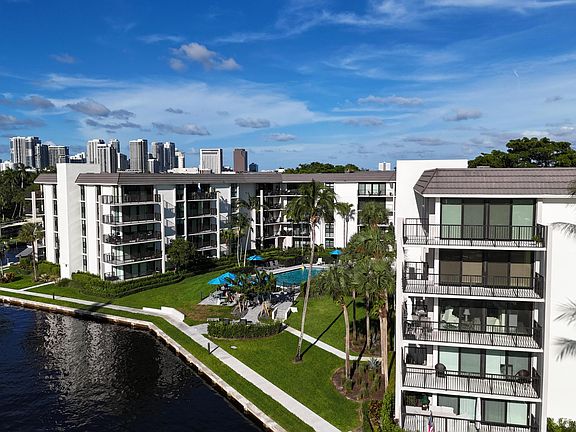 4th image of 1350 River Reach Drive #115