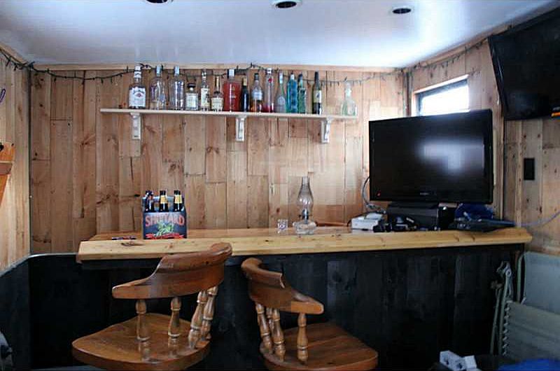 2nd image of 110 Hedley Ave