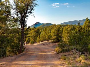 81 Apache Canyon Trl, Santa Fe, NM 87505