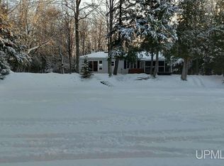 4445 L.5 Rd, Escanaba, MI 49829