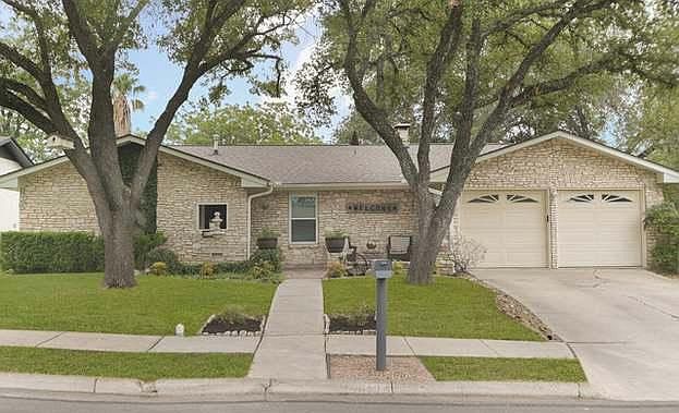 1st image of 6114 Forest Wood St