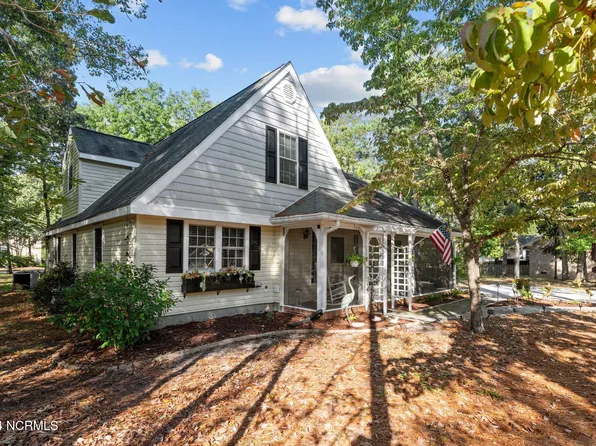 6308 Cardinal Drive, New Bern, NC 28560