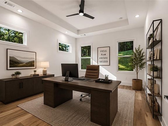 4th image of 7252 Creekside Way