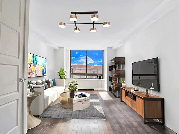 3rd image of 225 W 83rd St #6DE