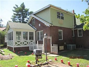 3rd image of 334 Bermuda Dr