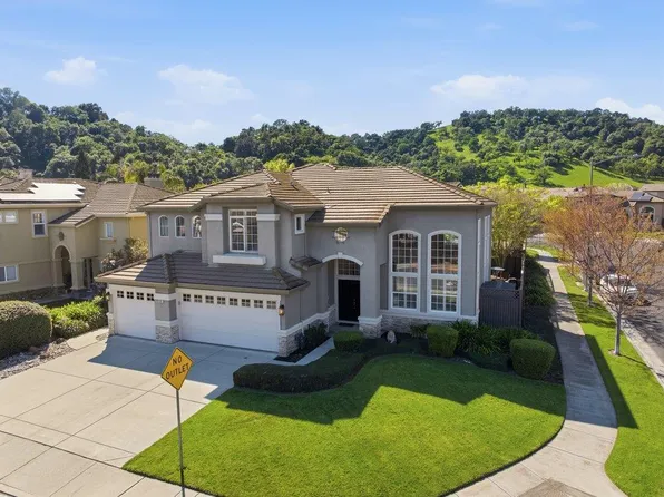 9781 Linnet Ct, Gilroy, CA 95020