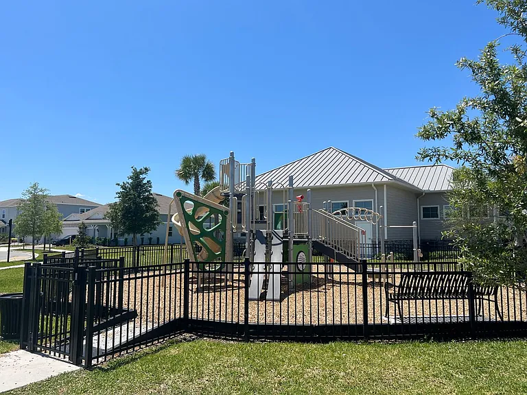 10457 Folly Beach Rd — Photo 37