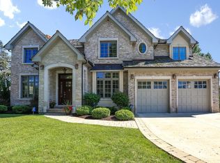 2549 Pick Dr, Glenview, IL
