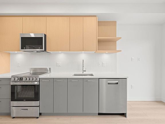 2nd image of 10777 138th St #412