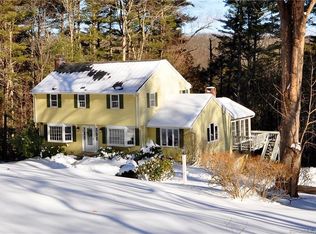 19 Deer Run Rd, Collinsville, CT 06019