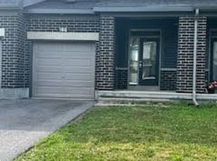 168 W Bandelier Way, Ottawa, ON K2S 2J5