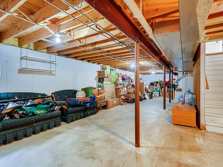 1020 Evergreen Ct — Photo 25