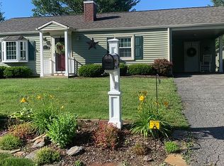 30 Alfred St, Chicopee, MA 01020