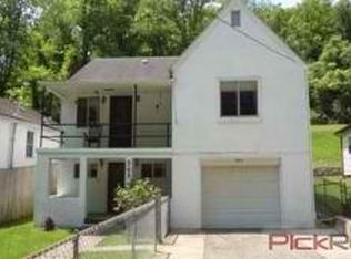 565 Garrison Ave, Charleston, WV 25302