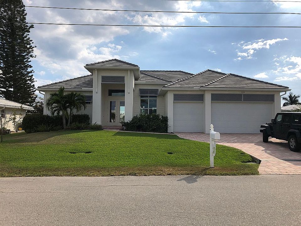 1st image of 379 Capri Isles Ct