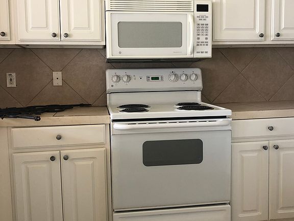 Built-in microwave