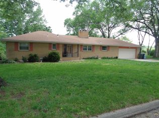 4747 SW Cedar Crest Rd, Topeka, KS 66606