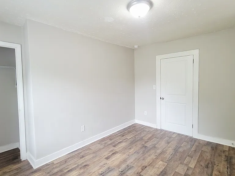419 Pine St — Photo 10