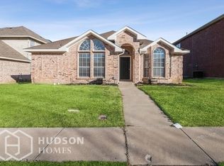 1423 Stella Dr, Lewisville, TX 75067