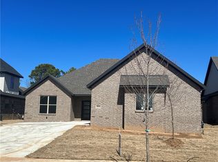3304 SW Rosemont Ave, Bentonville, AR 72713