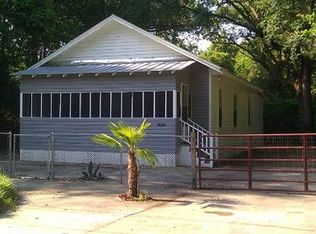 13101 Horseshoe Dr, Ocean Springs, MS 39564