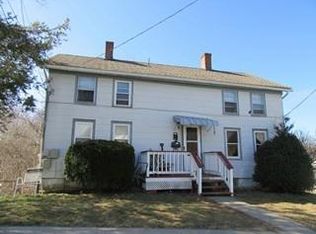 26 Pond St, Westerly, RI 02891