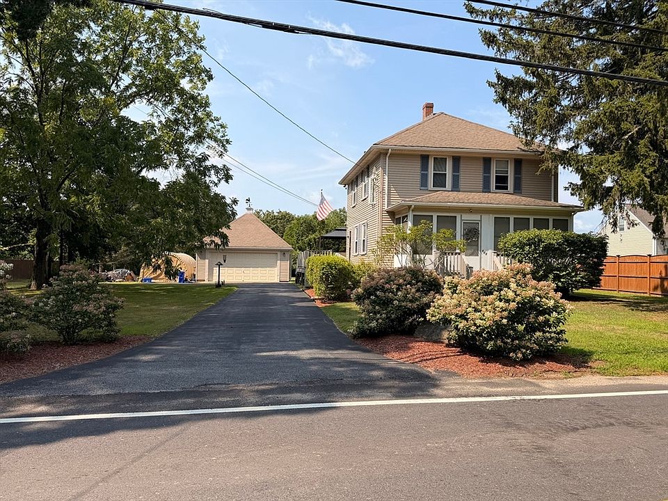 1st image of 446 Lindsey St