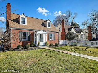2843 Meadow Ln, Falls Church, VA 22042