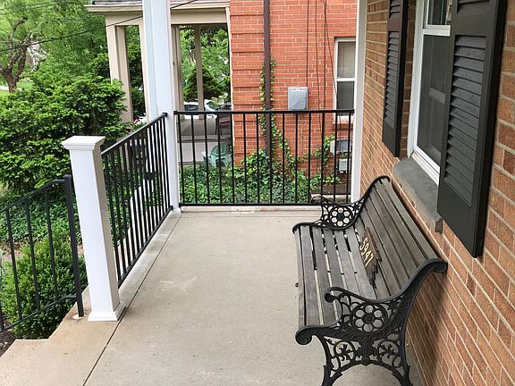 3rd image of 5947 Beacraft Ave