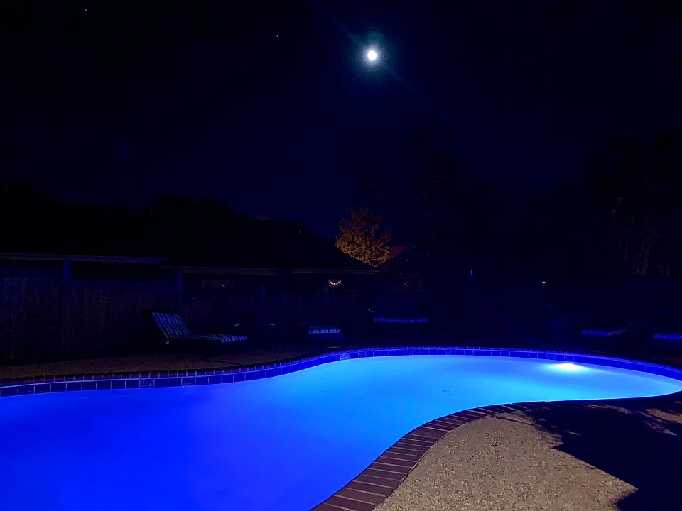 Updated GUNITE Pool!!