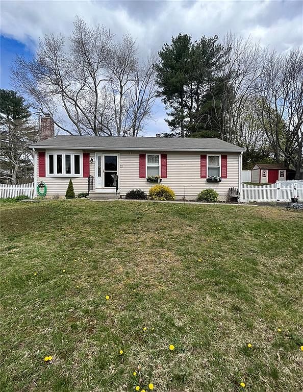 10 Chapel St, Burrillville, RI 02830 Zillow