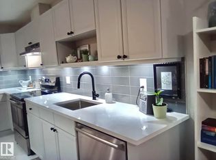 592 Hooke Rd NW #135, Edmonton, AB T5A5H2