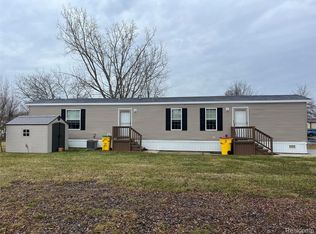 52930 Van Buren Ct, New Baltimore, MI