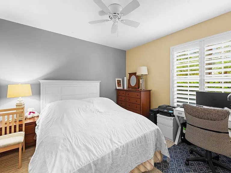 4201 Sawgrass Point Dr #102 — Photo 10