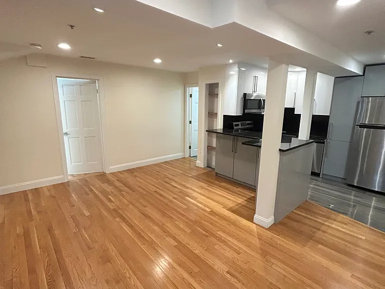 1801 Beacon St #2 — Photo 3