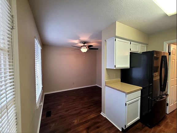 4th image of 3407 Spanish Villa Dr #1