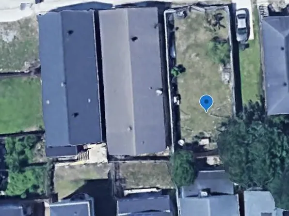 2556 Peace Ct, New Orleans, LA 70117