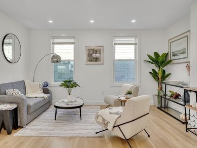 63 Oak St #2, Somerville, MA, 02143