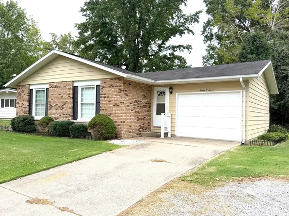 1507 Fair Dr, Murphysboro, IL 62966