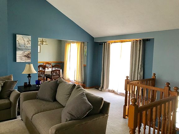 4th image of 10279 Nebraska Ave