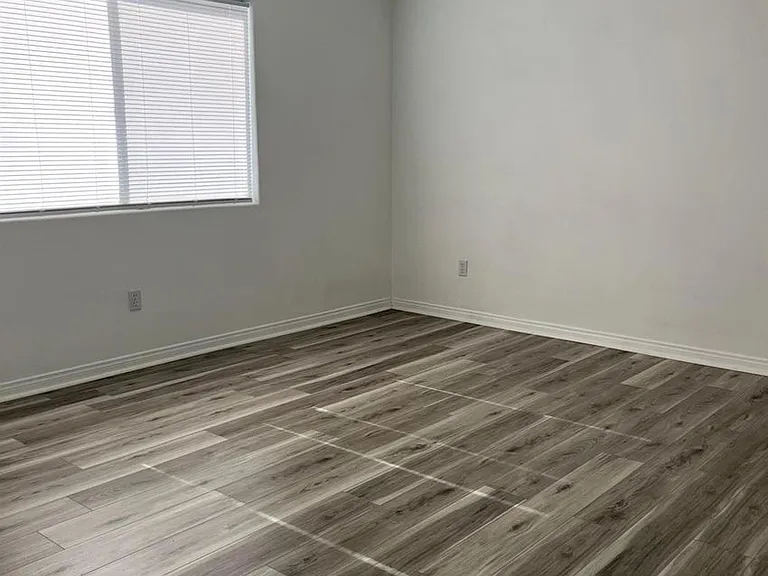 2509 Drifts Dr — Photo 11