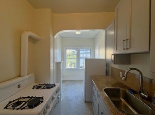 1806 Walnut St APT 3, Berkeley, CA 94709