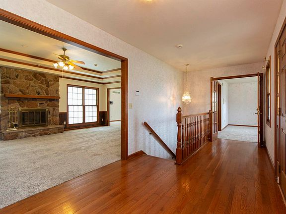 4th image of 51837 Pebble Brooke Dr #228