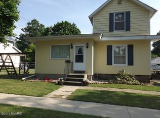 226 W Marshall St, Hastings, MI