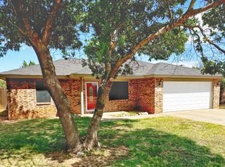 9613 Elkhart Ave, Lubbock, TX 79424