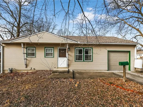 13300 10th St, Grandview, MO 64030