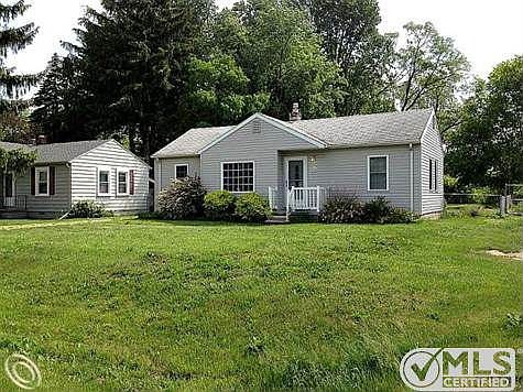 LARGE YARD