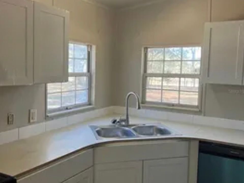 1st image of 164 SE Marino Way
